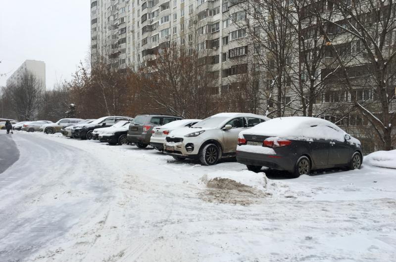 Более 30 мест для парковки машин оборудовали в районе к началу 2019 года. Фото: Анна Быкова